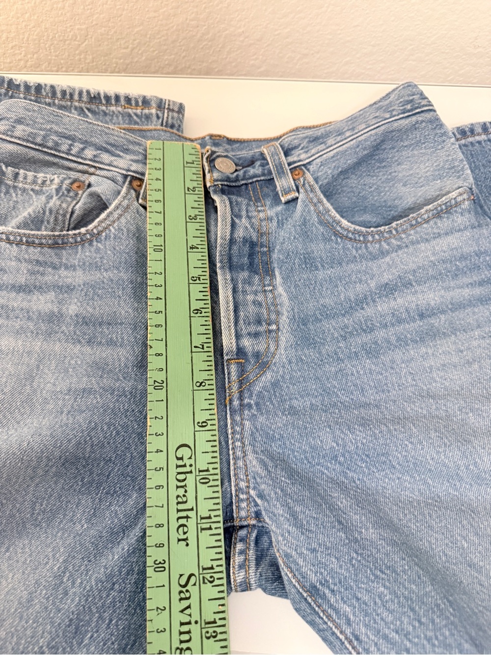Levi’s Premium 501 Original Jeans W26 L26 Light Wash High Rise Button Fly - Picture 9 of 12